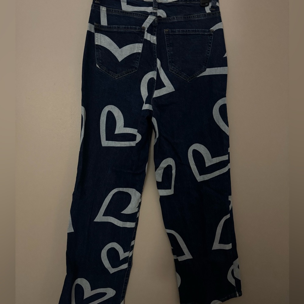 Heart Motif Women's Straight Leg Jeans - Picture 3 of 3